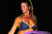Bella Rose 's Pic 3 of Issue 45